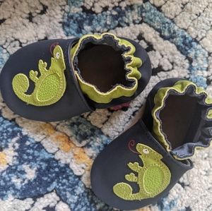 Robeez by Strideright First Kicks Chameleon